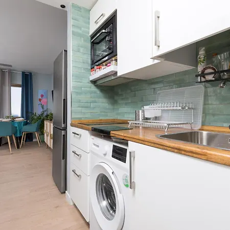 Home2book Stylish With Pool Access *