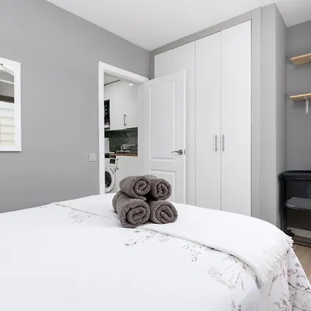 Апартаменты Home2book Stylish With Pool Access *
